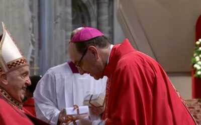 Imposición del Palio Arzobispal a Mons. Florencio Roselló